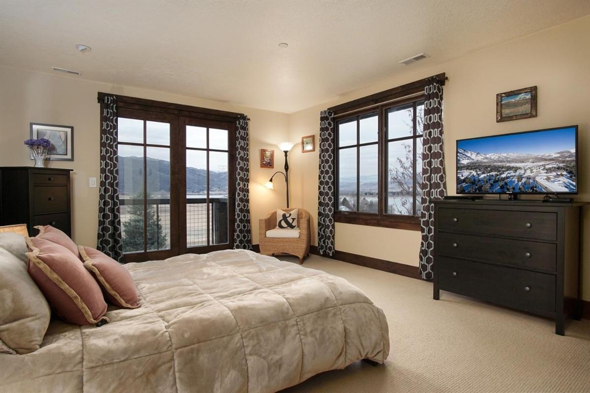 Edgewater Apartment 103 Huntsville エクステリア 写真