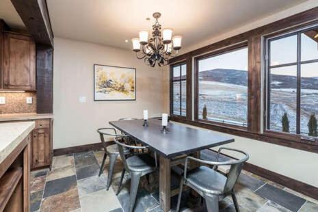 Edgewater Apartment 103 Huntsville エクステリア 写真